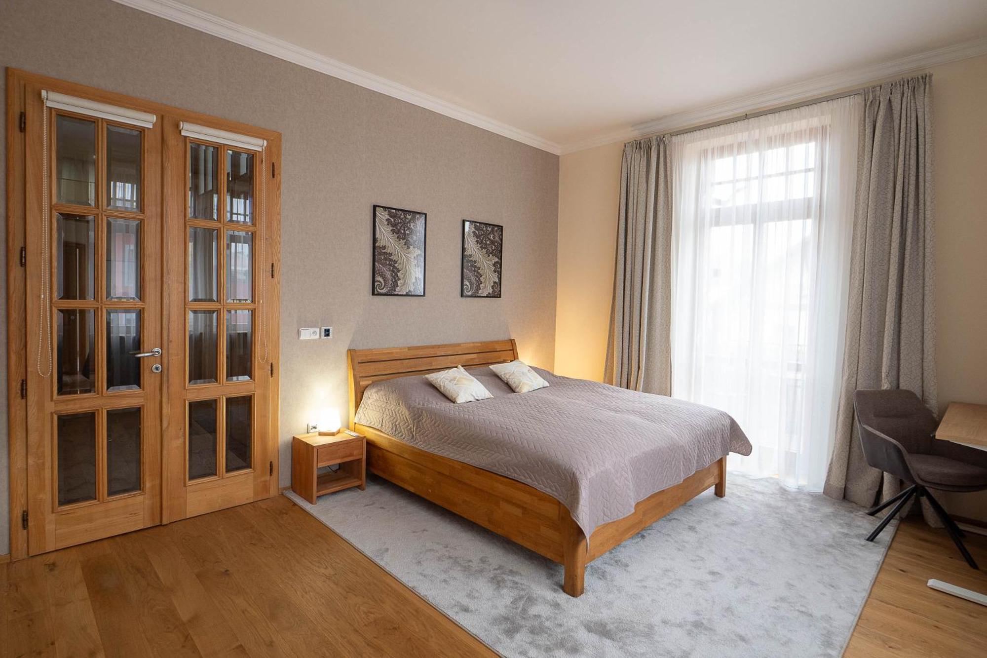 Ústí nad Labem Executive 2-Bdrm Central Suite מראה חיצוני תמונה